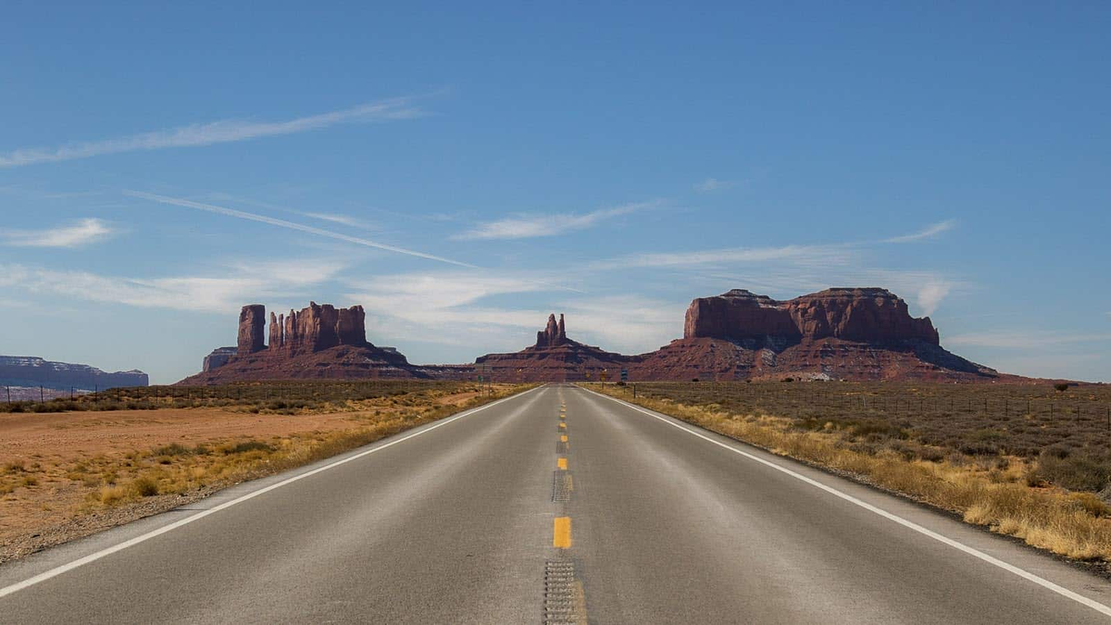 Monument Valley Road Image