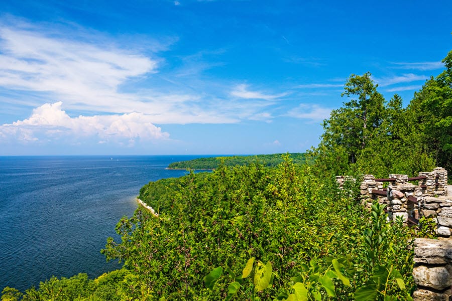 Scenic view of the shoreline of Peninsula State Park