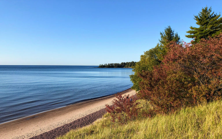 Image of beach in the Keweenaw Peninsula along Lake Superior