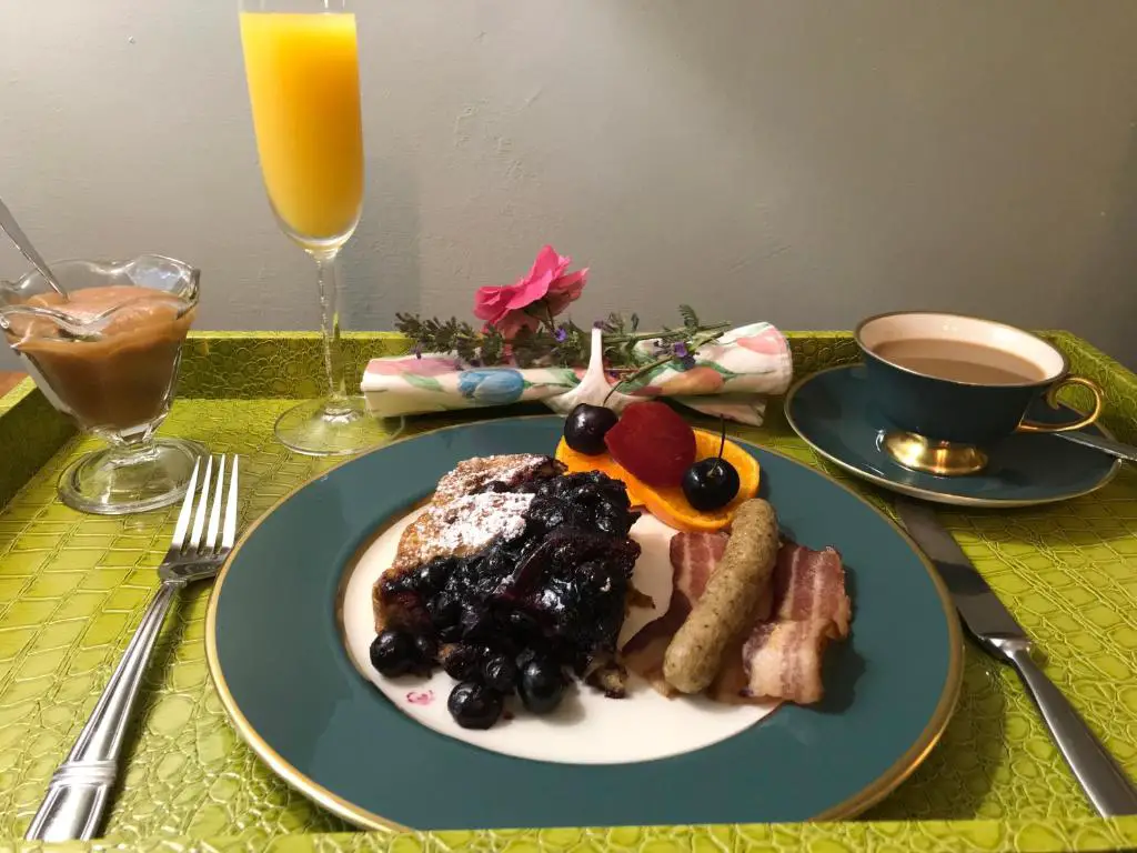 Image of a breakfast plate at Muse Gallery Guesthouse